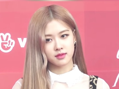 خواننده مشهور جهانی در فهرست زیباترین زنان جهان 2025 شگفت‌انگیز ظاهر شد!