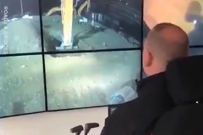 نوآوری تازه شرکت دوسان؛ فقط ببینید یک بیل‌مکانیکی در کره جنوبی چطور بدون حضور اپراتورش که در خانه‌اش در آلمان مشغول استراحت است کار می‌کند