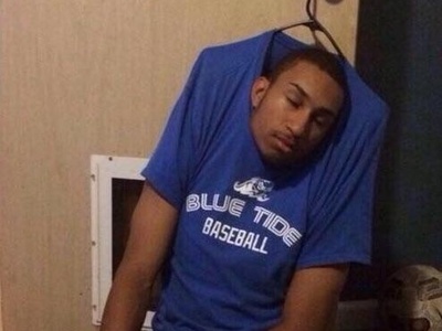 (ویدیو) میزان حساسیت مامان ها برای کنکور بچه‌شون/ ماشالله خیلی پیگیره تو دستشویی‌ام ول کن نیست😂