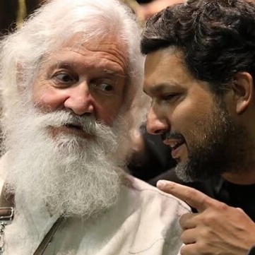 خاطره‌ی جالب و عجیب کلاس ششم دبستان آتش تقی‌پور؛ ویدیویی که حتما از دیدنش تعجب می‌کنید!