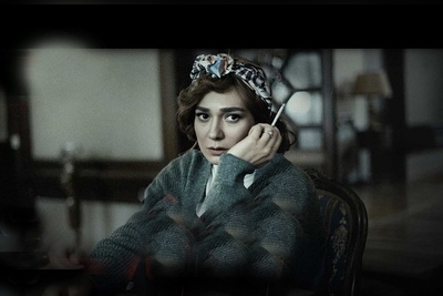 مینا وحید:«من ذره‌ذره آب شدن مامانم رو با چشم خودم دیدم!»؛ رویارویی وحشتناک دختر و پدر با افشاگری درباره خیانت پدر در سریال کلاغ
