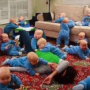 خلاقیت خنده دار یک مادر چینی برای تشخیص بچه هایش همه دنیا رو مات و مبهوت خودش کرد/ مادام کوری زمانه ات رو بشناس😂