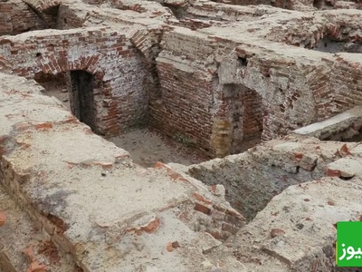 کشف یک توالت پر از الماس های 400 ساله تا سکه و ظروف قیمتی + عکس