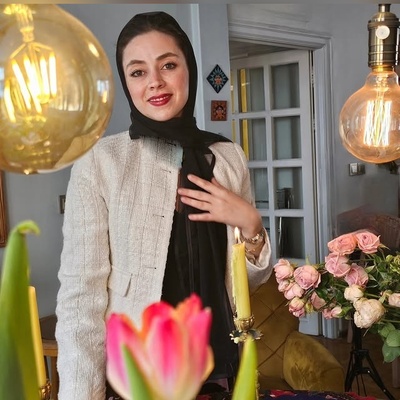 نیلوفر رجایی‌فر چگونه سر از دانشگاه لندن درآورد؟ از پذیرش MIT تا تحصیل در رشته فیزیک