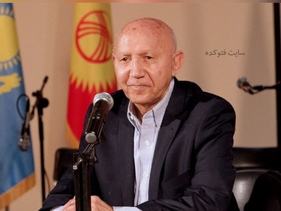 (ویدیو) صحبت های دلگرم کننده و درس زندگی از دکتر الهی قمشه‌ای: یه چیزی از ما میپرسن دل ما هزار مطلب توشه...در سکوت بیشتر از سخن حرف هست