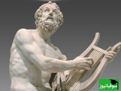 هومر چنگ به دست و نشسته در تهران، خیره به آثار پیکاسو+ تصاویر