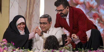 دکتر سعید عزیزی، روانشناس معروف: «خانومای ایرانی تو رو خدا این کارو با شوهراتون نکنین، هنگ میکنن!»😅