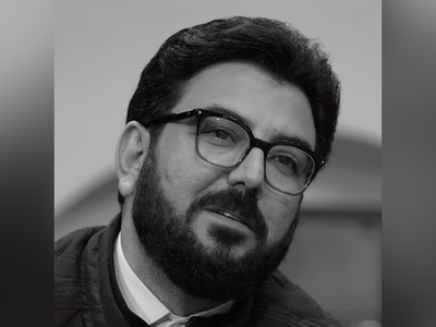 یکی باید باشه دست بکشه رو پلکات | غمگین‌ترین دکلمه حامد عسکری که دل هر آدم تنهایی رو می‌لرزونه