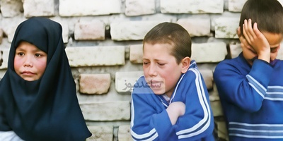 (ویدیو) طوری که مامان بابا ها از مسیری که برای مدرسه رفتن طی میکردن تعریف میکنن/ این مراحل حتی تو هفت خان رستم هم قفله😂