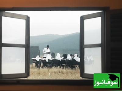 (ویدئو) نوستالژی شیرین دهه شصتی‌ها؛ وقتی تیتراژ «پنجره‌ها وا شد سوی عاطفه‌ها…» هنوز اشک‌هات رو درمیاره 😭✨