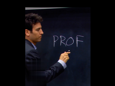 (ویدئو) پروفسور هم که باشی روز اول تدریست ممکنه اسمت یادت بره