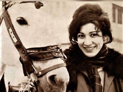 روزمرگی‌های فروغ فرخزاد؛ ناگفته‌های فروغ از عشق و ازدواج در یک مصاحبه نایاب + فیلم