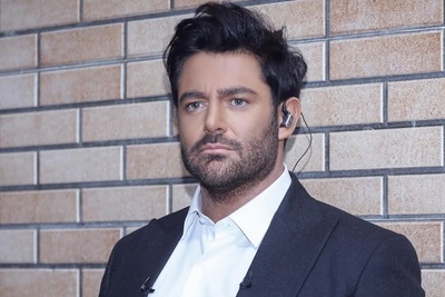 (ویدیو) گلزار و خنده‌های هیستریکش سر جواب‌های عجیب این نیمچه اینشتین‌ها 😂 / یه بچه کلاس اولی هم بهتر جواب می‌داد