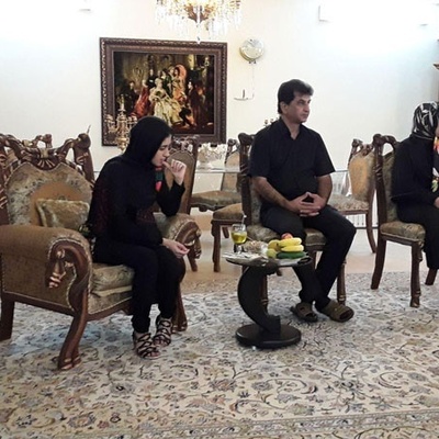 (عکس) نگاهی به خانه رویایی و مجلل فرنوش فخار؛ نابغه علوم انسانی چگونه زندگی می‌کند؟