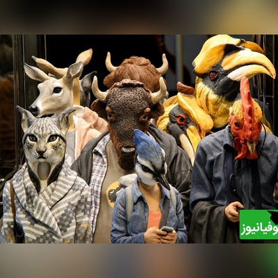 تصاویر 10 تا از عجیب‌ترین انسان‌های تاریخ؛ از پسری که مثل مرغ نوک می‌زد تا داستان زندگی یک زن کنار میمون‌ها